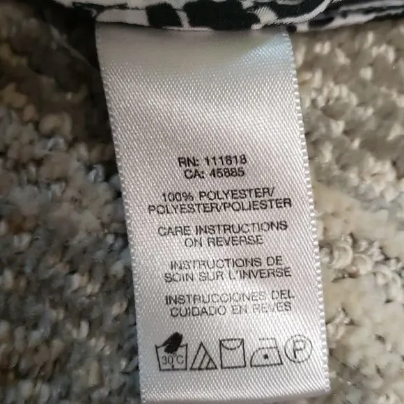 Michael kors black and white sleeveless top - Picture 6 of 7